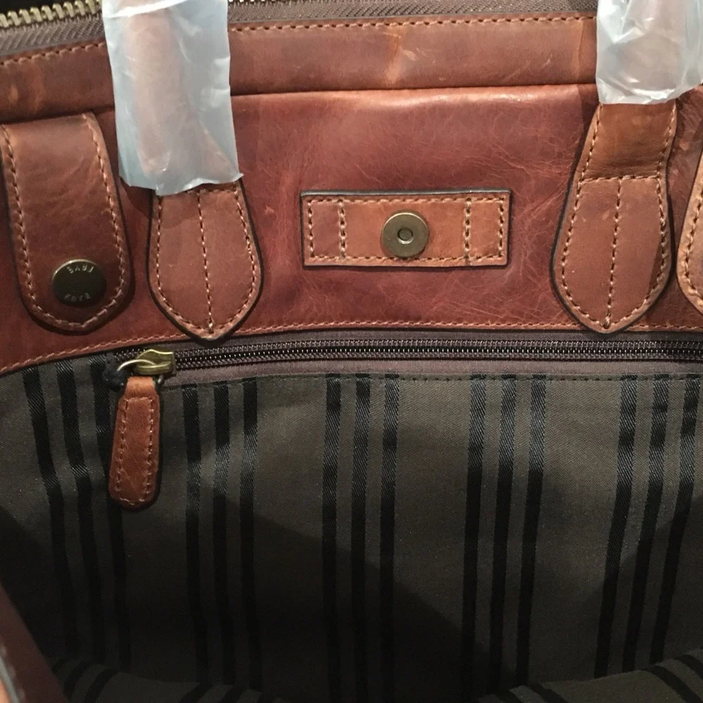 NWOT Frye Logan Slim Leather Briefcase - cognac